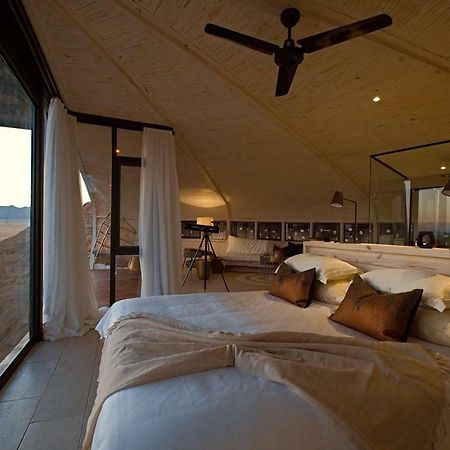 Desert Whisper سوليتير المظهر الخارجي الصورة